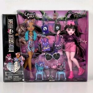 Monster High Faboolous Pets Draculaura & Clawdeen Wolf Dolls, 2-Pack, 4+
